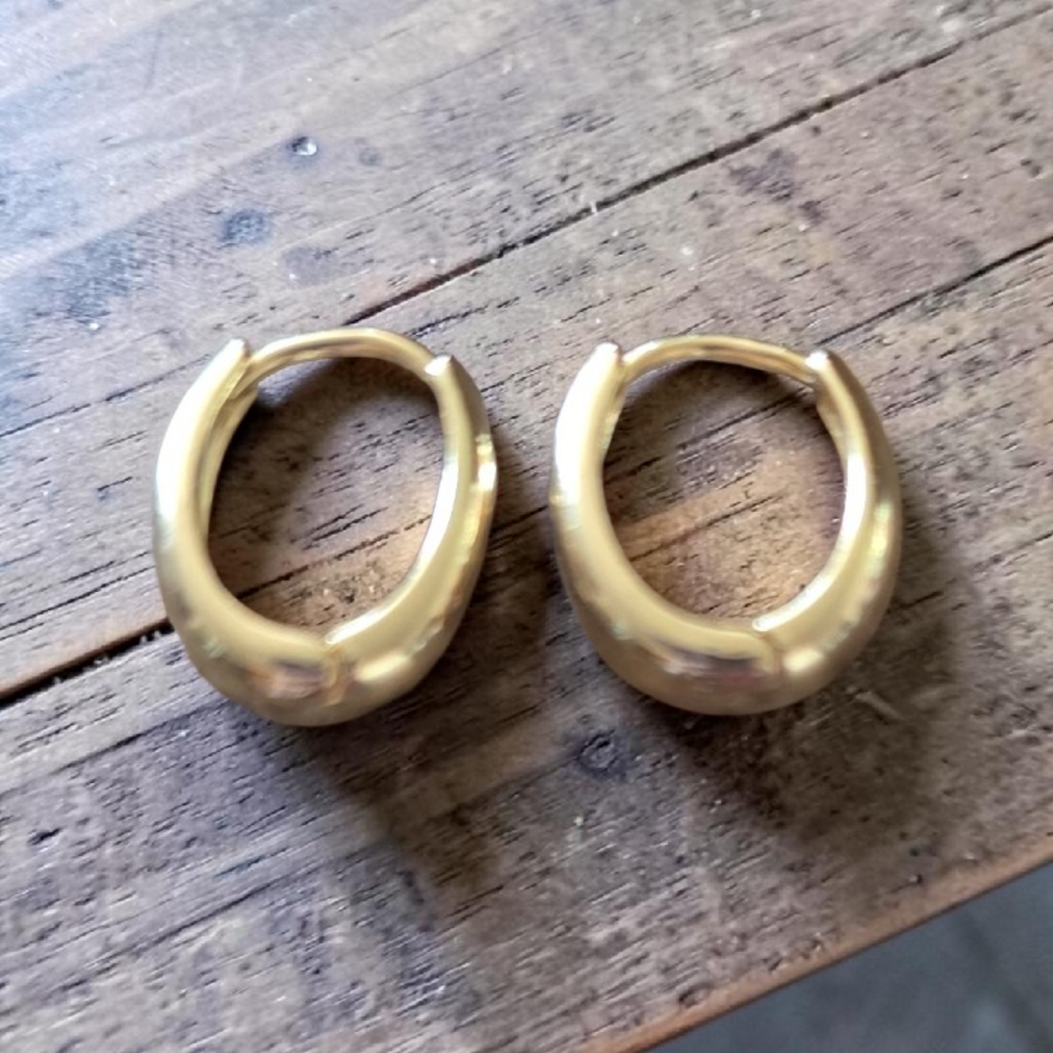 Hoops