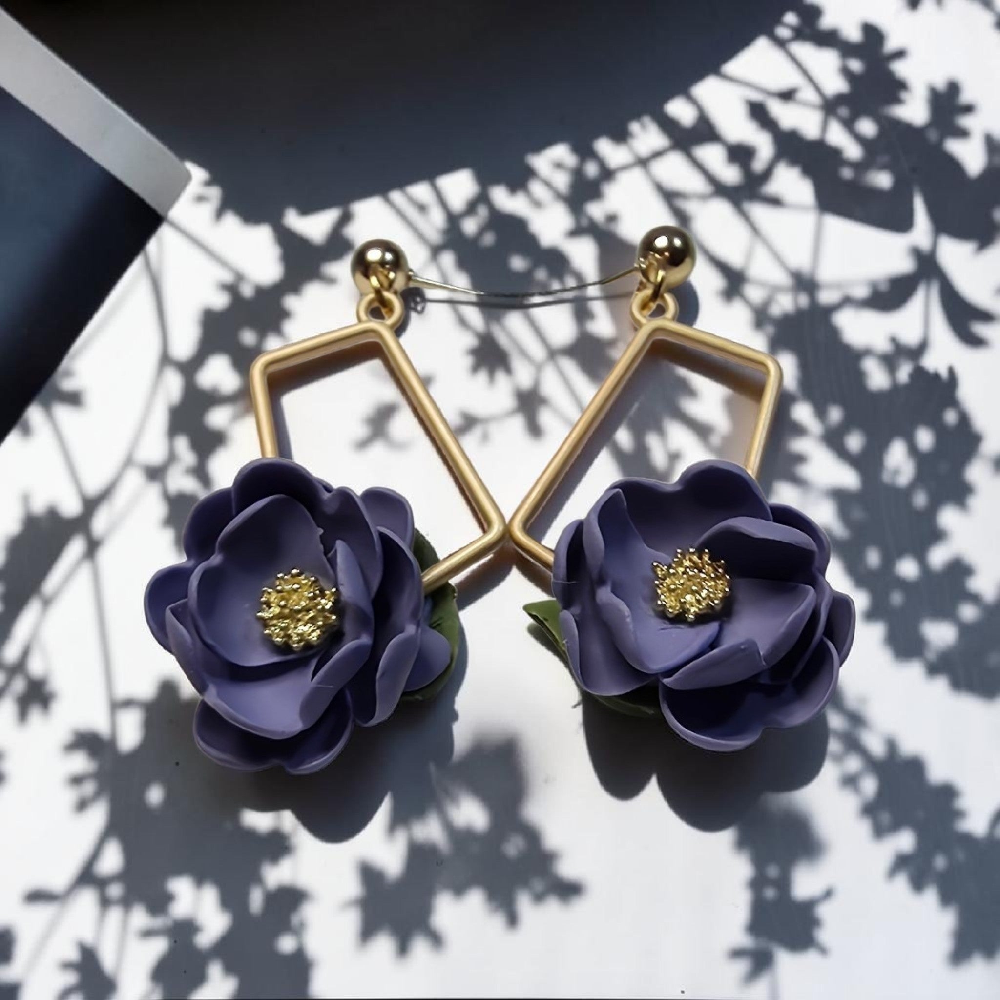 Blue flowers drops