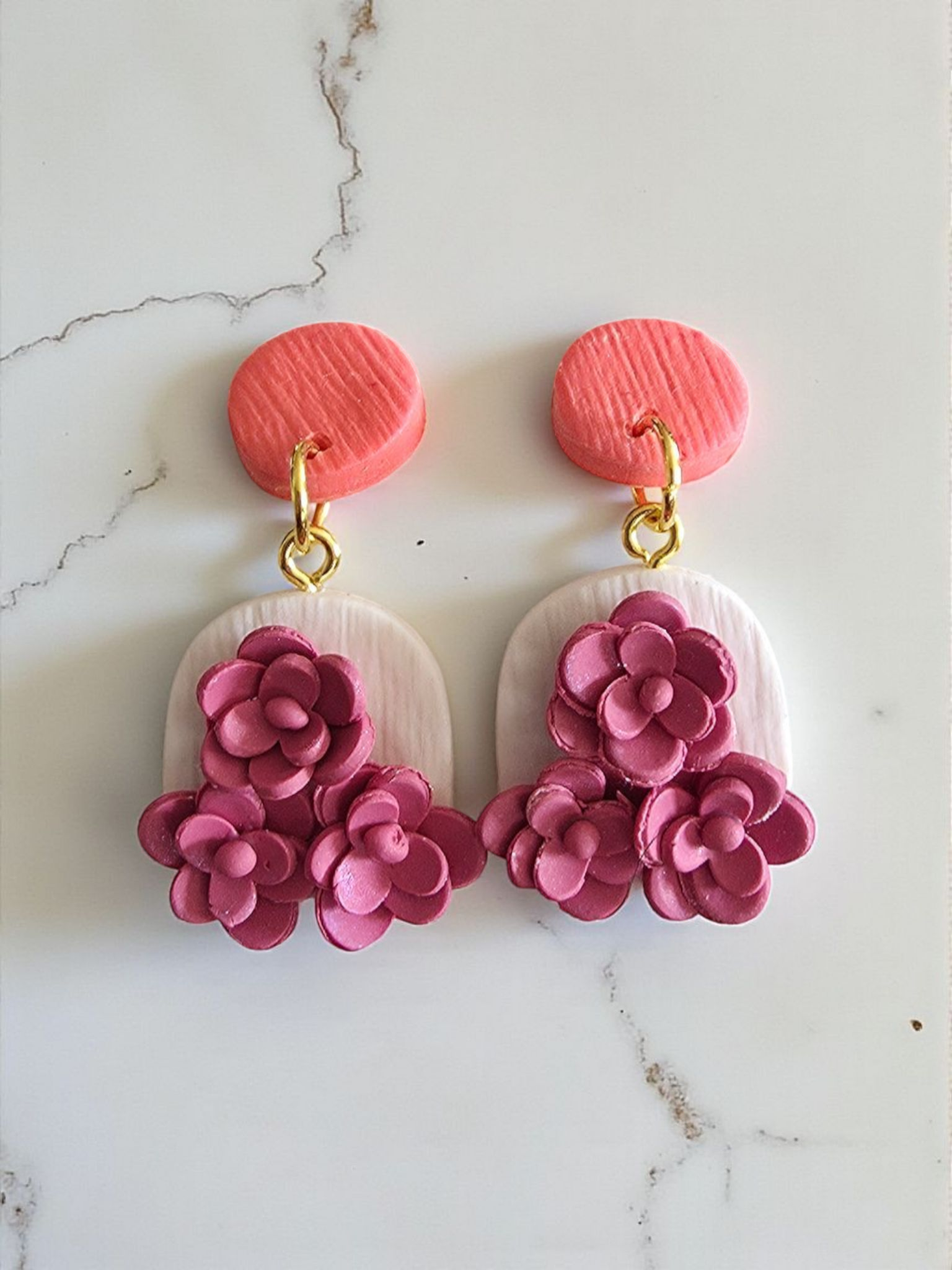 Pinkish (3 pink flowers)