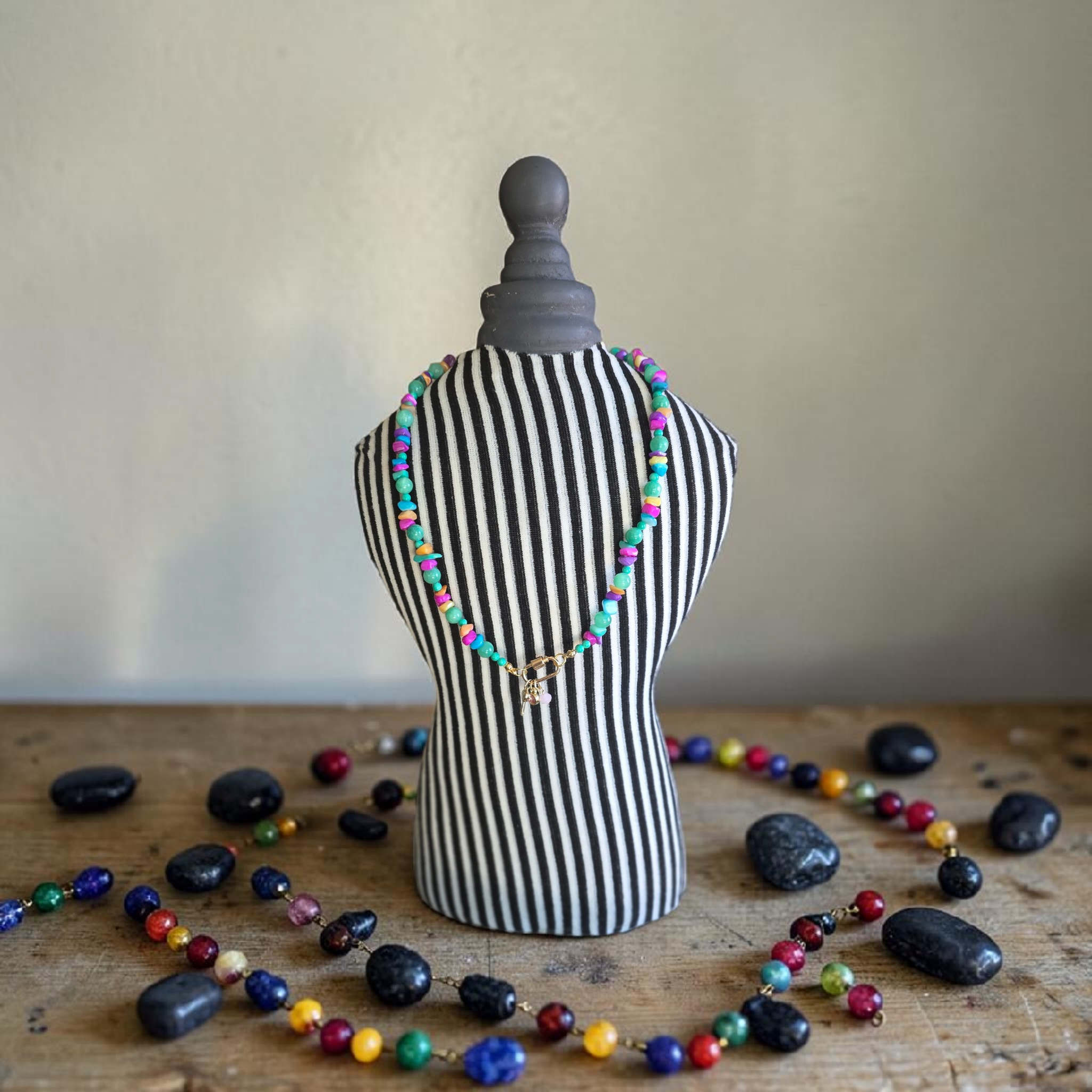 Multicolor shell necklace