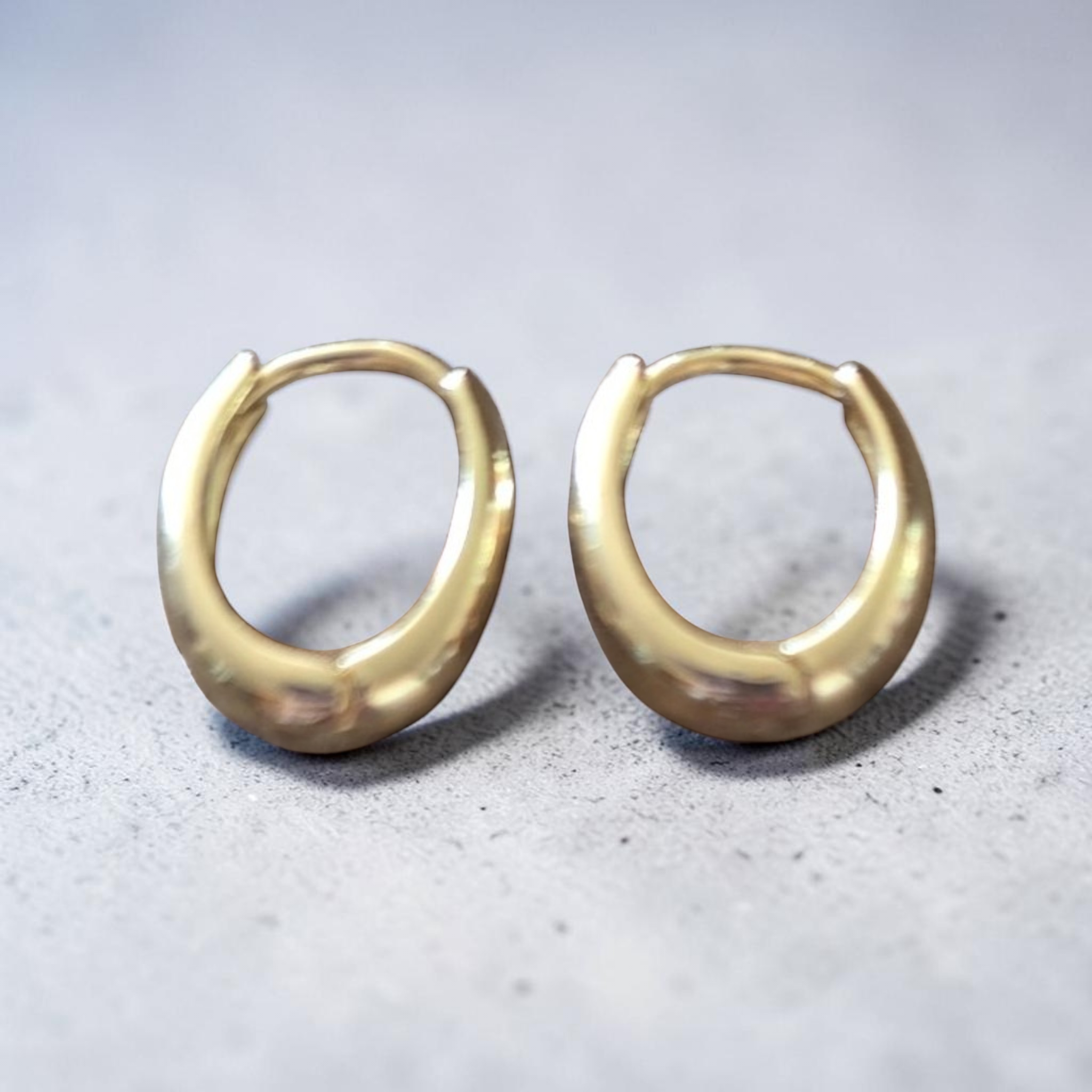 Hoops