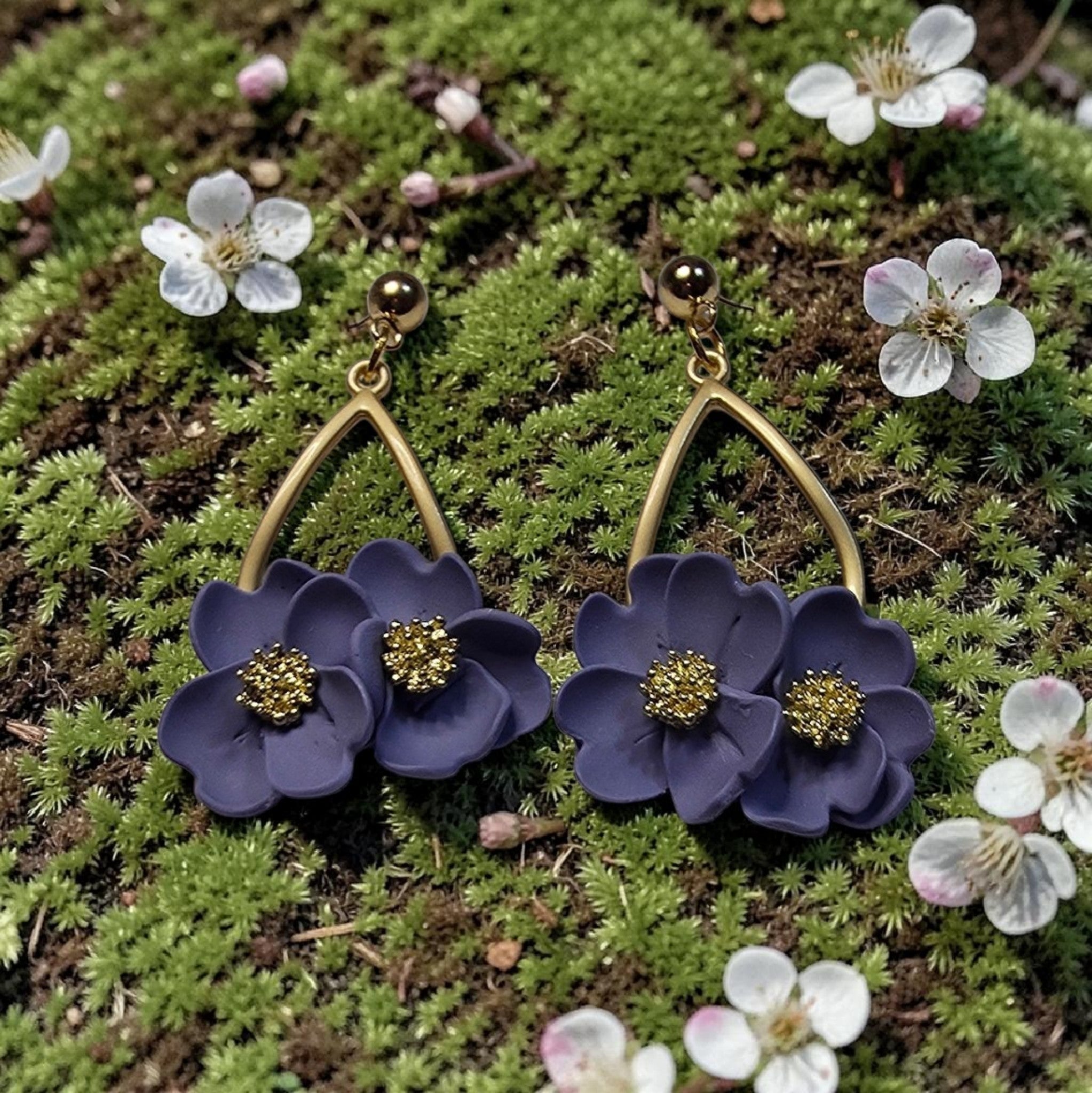 Blue flowers drops