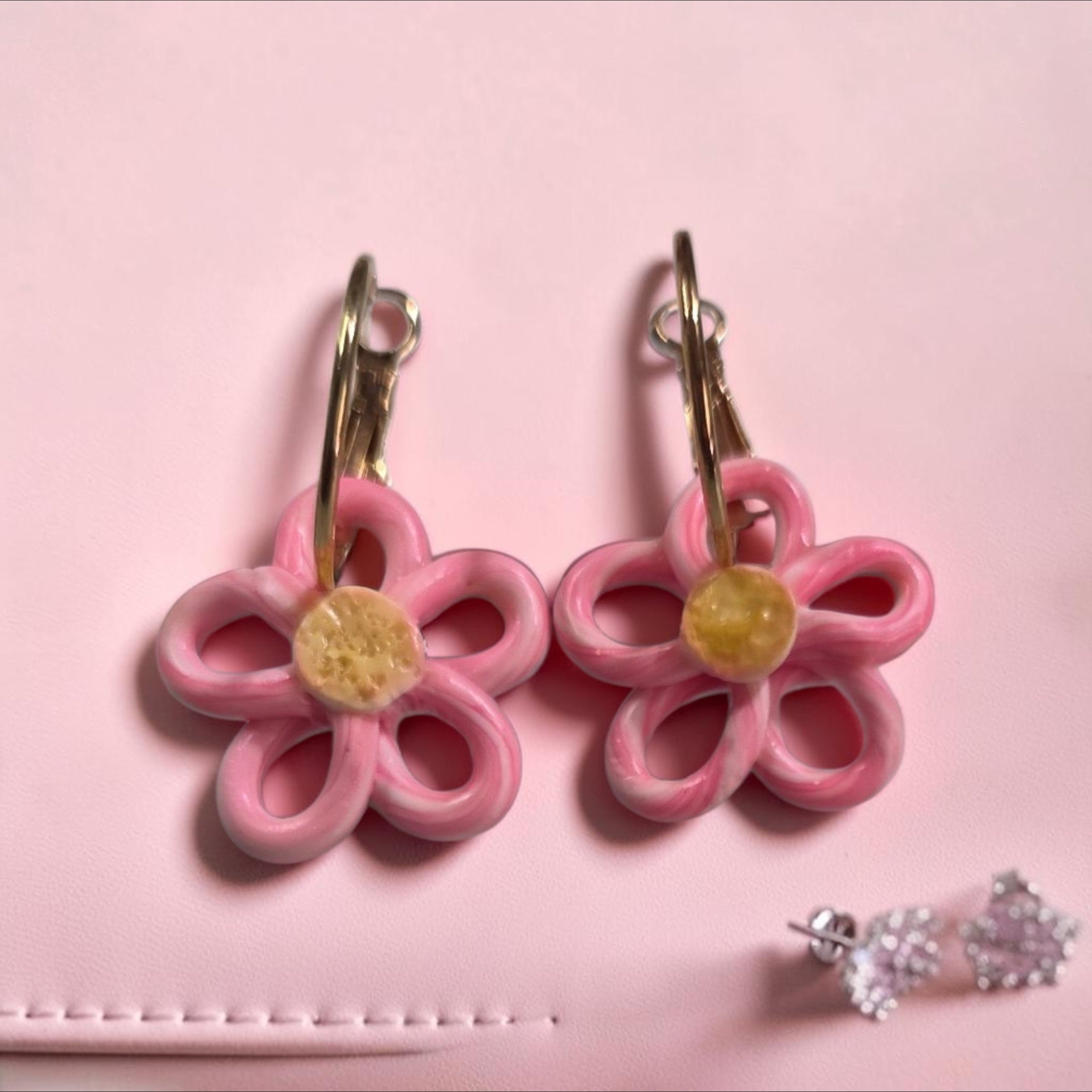 Daisy Hoop Earrings